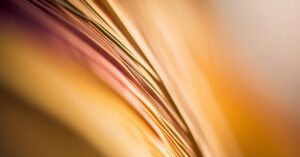 Nietypowe objawy zdrady: 5 sygnałów, że partner zdradza